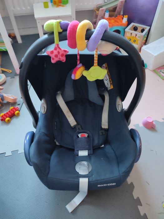 Maxi Cosi fotelik/skorupka/nosidelko