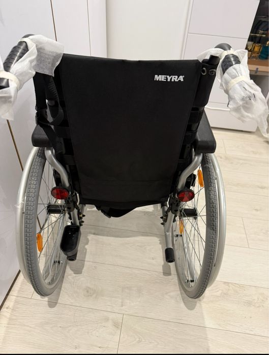 Інвалідне крісло