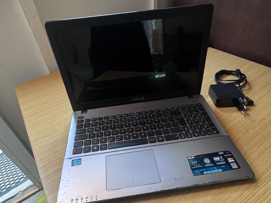 Portátil Asus ótimo para estudos