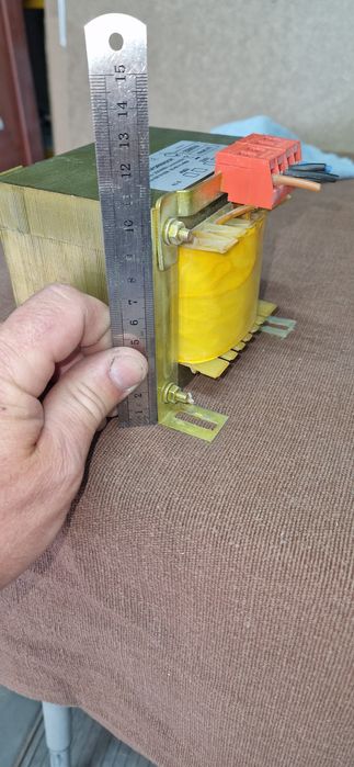 Transformador 220/400