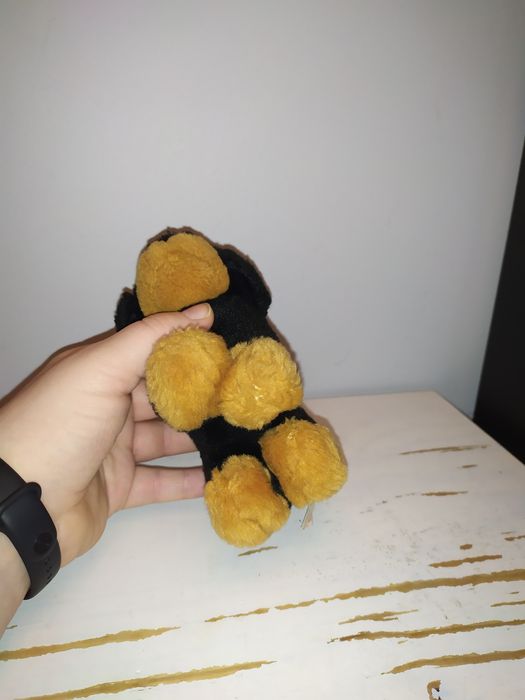 Pies piesek maskotka pluszak przytulanka