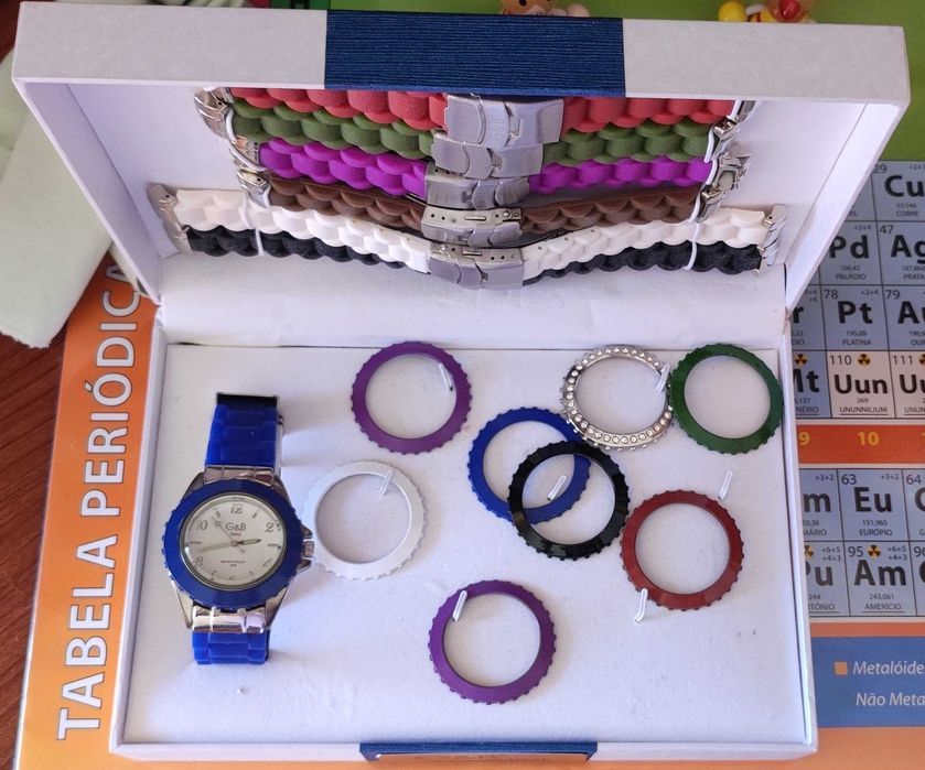 G&B Watch with Multiple Bracelets