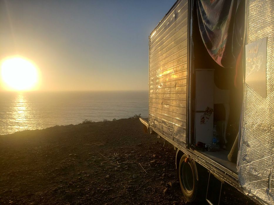 Iveco 2004 35c13 2.8TD contentor