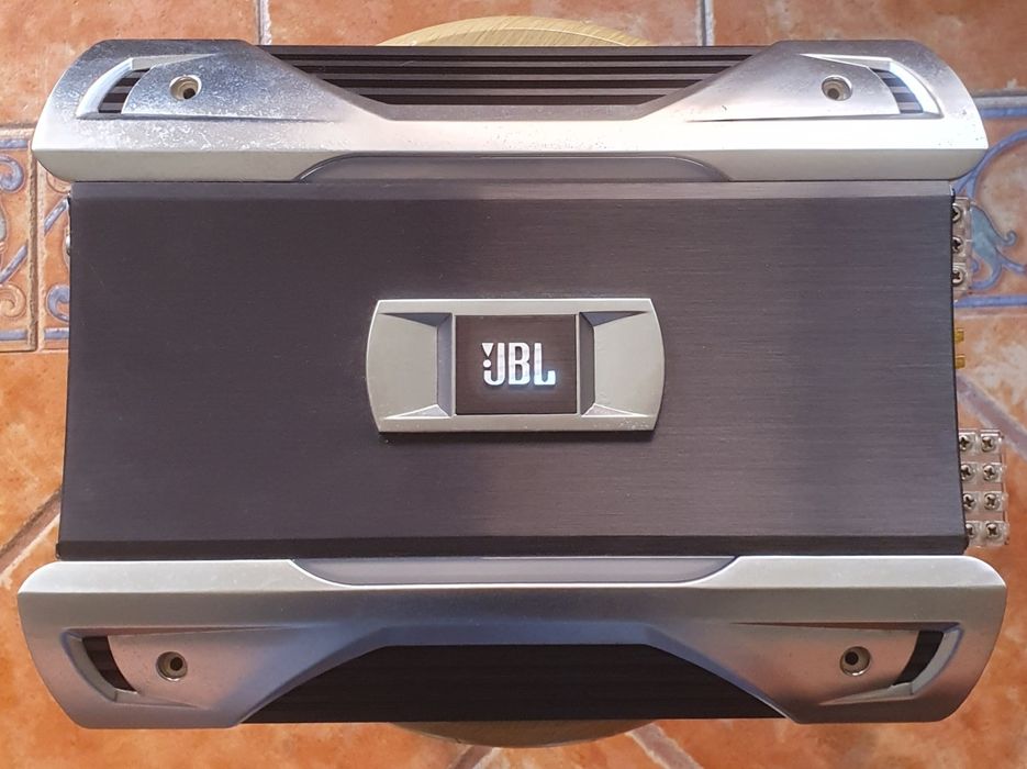 Amplificador JBL 504
