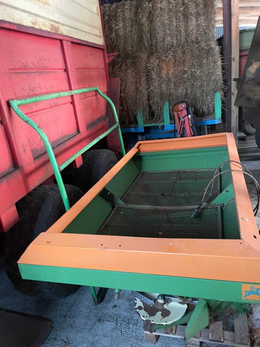 siewnik do nawozów AMAZONE