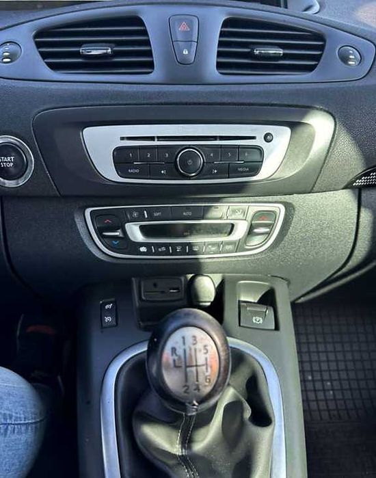 Renault Grand Scenic 2015 1.5 dCi K9K 165000