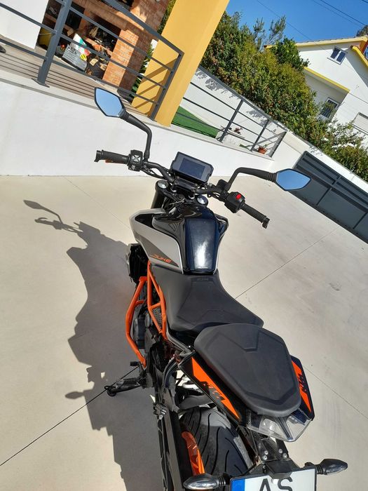 Ktm duke 390 2022