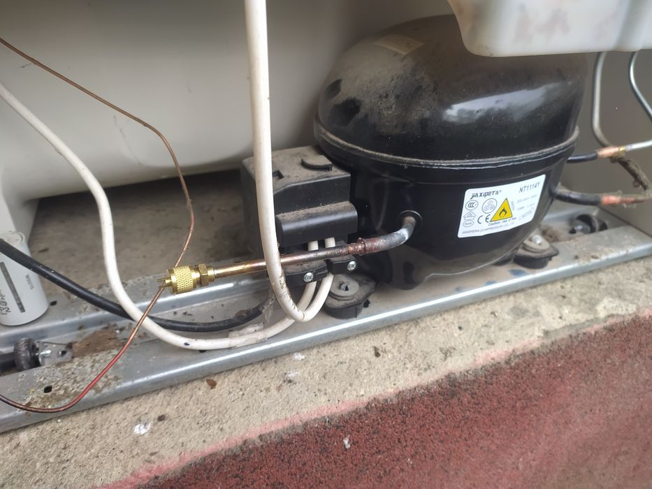 Lodówka Ariston na części