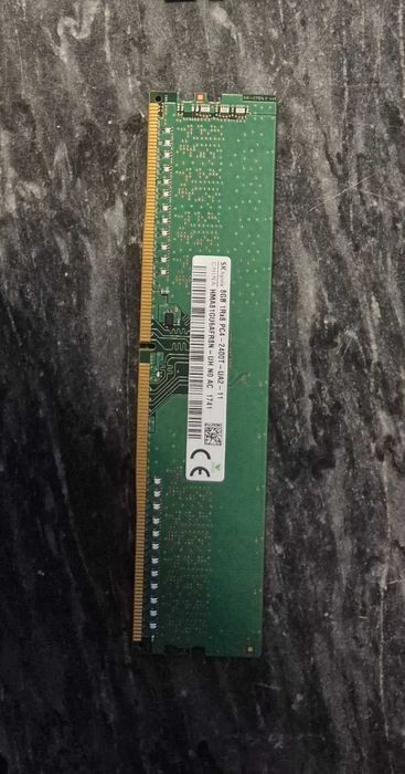 Оперативна пам'ять ddr4 для ПК 8gb