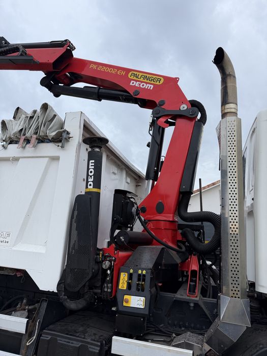 Daf 510Cv com grua e bascula