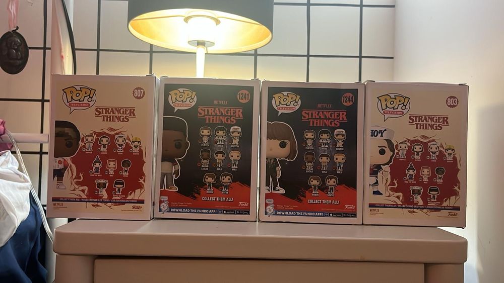 Pops stranger things