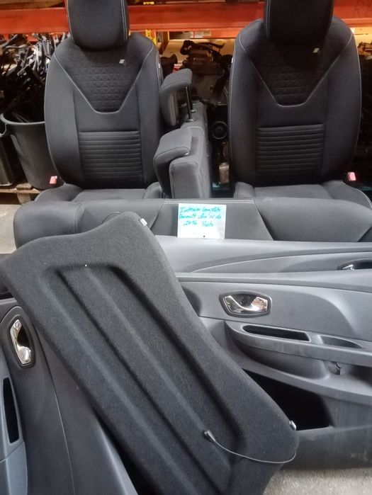 Interior Renault Clio IV 2016