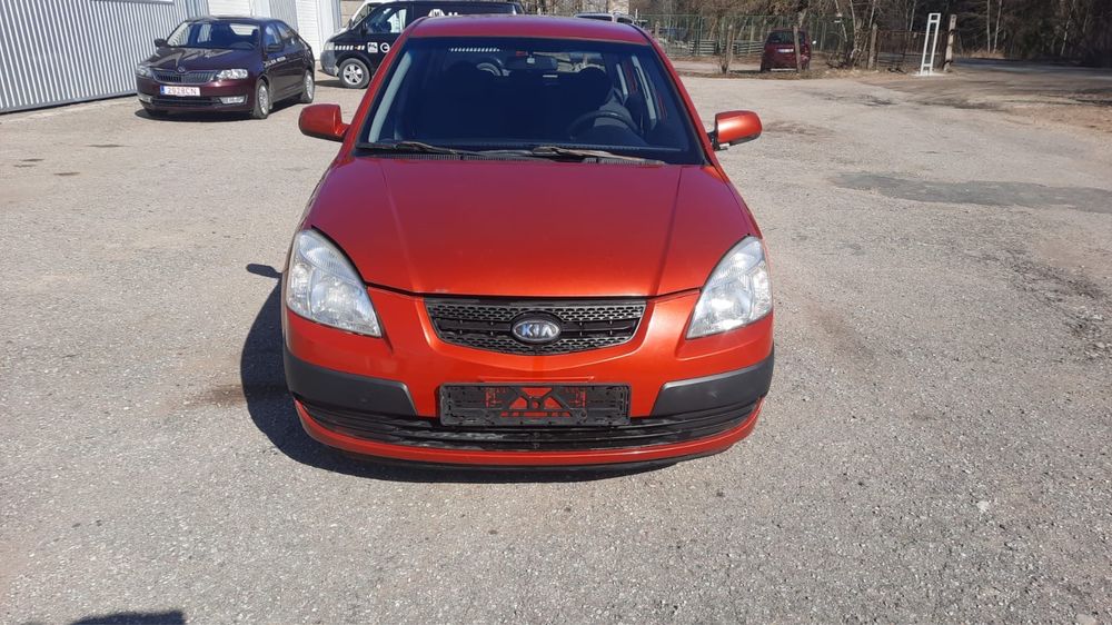 Kia rio 1.4 свежепригнана