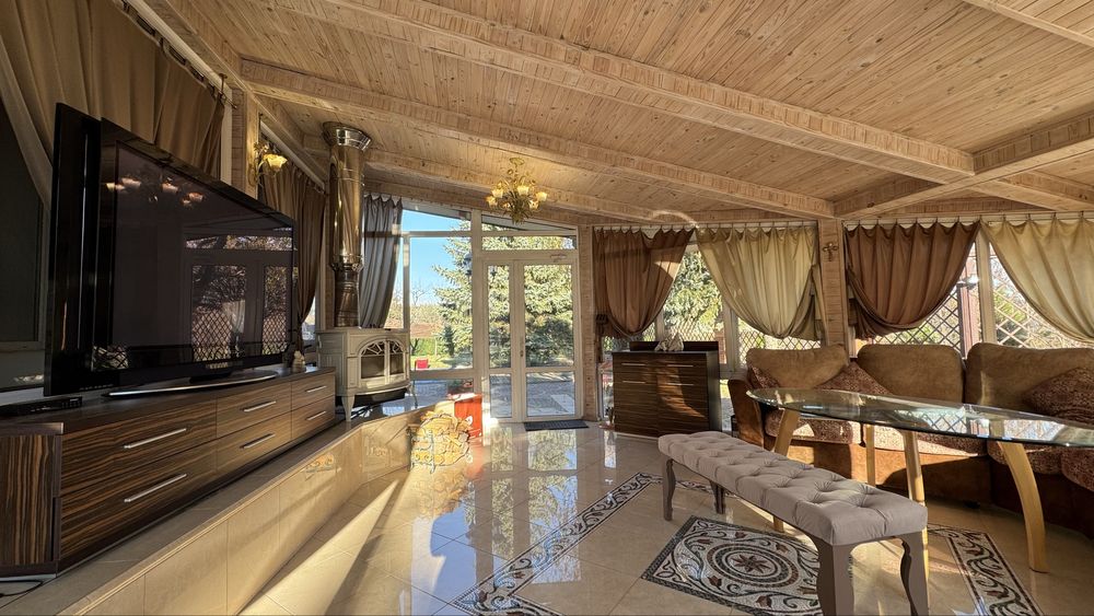 Оренда закритого комплексу та будинку с. Новосілки Вишгородського р-н