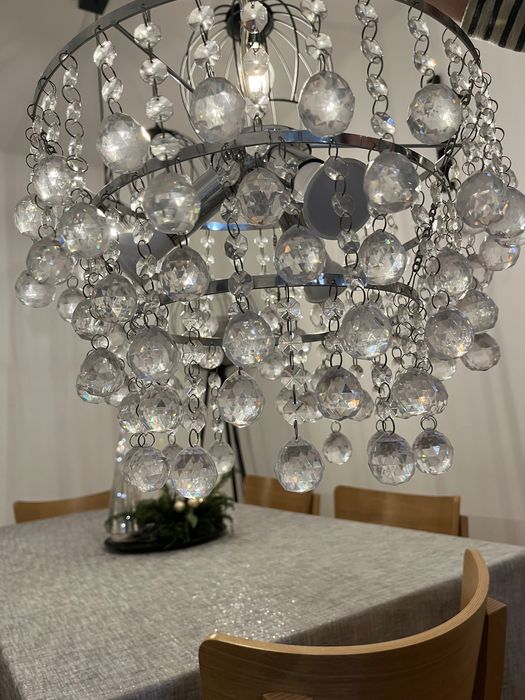 Lampa wisząca do salonu