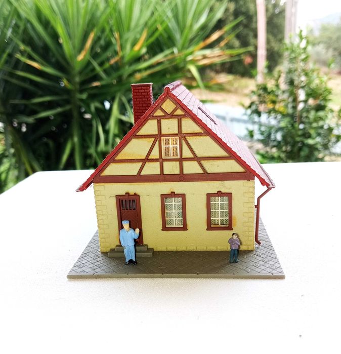 POLA H0 1040, Casa rural com figuras
