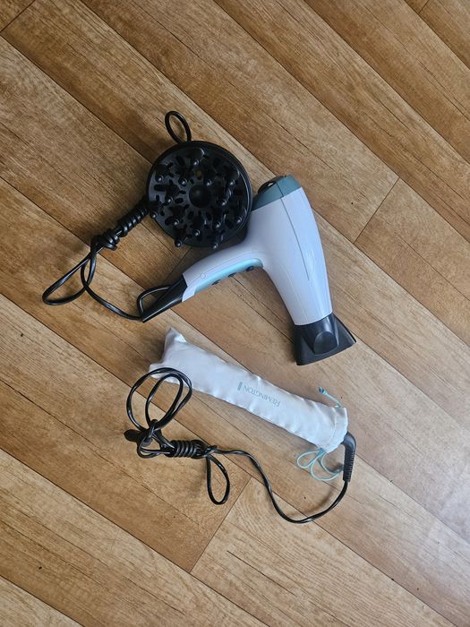 Zestaw prostownica i suszarka Remington Shine Therapy. Używana.