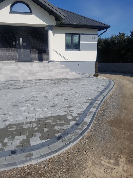 Układanie kostki brukowej