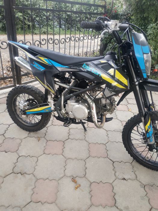 Продам пітбайк бартон 150 торгу нема