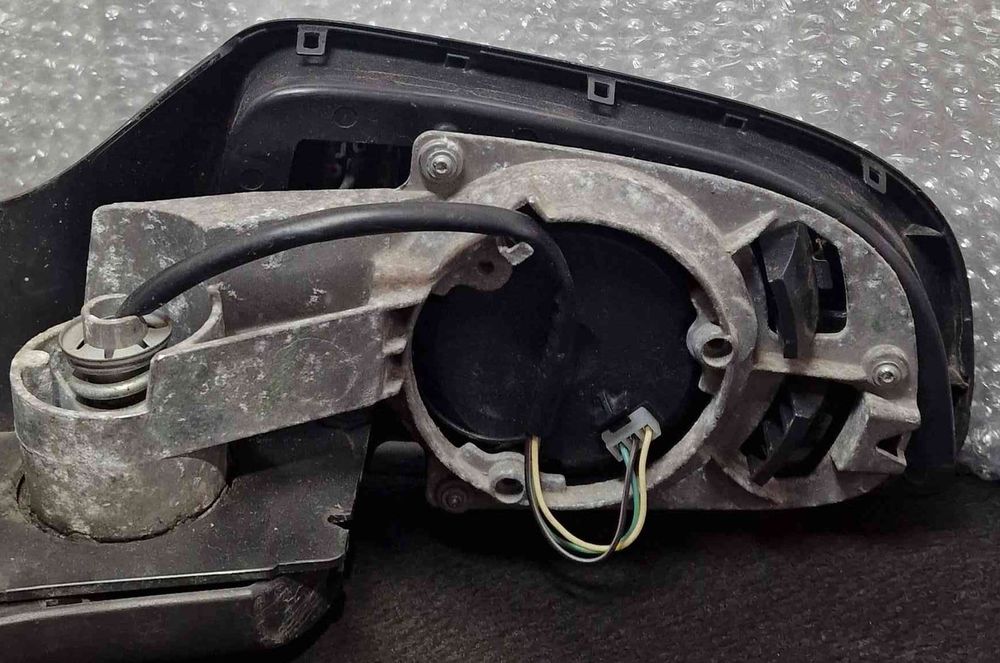 Espelho Retrovisor Esquerdo - OPEL ASTRA H GTC