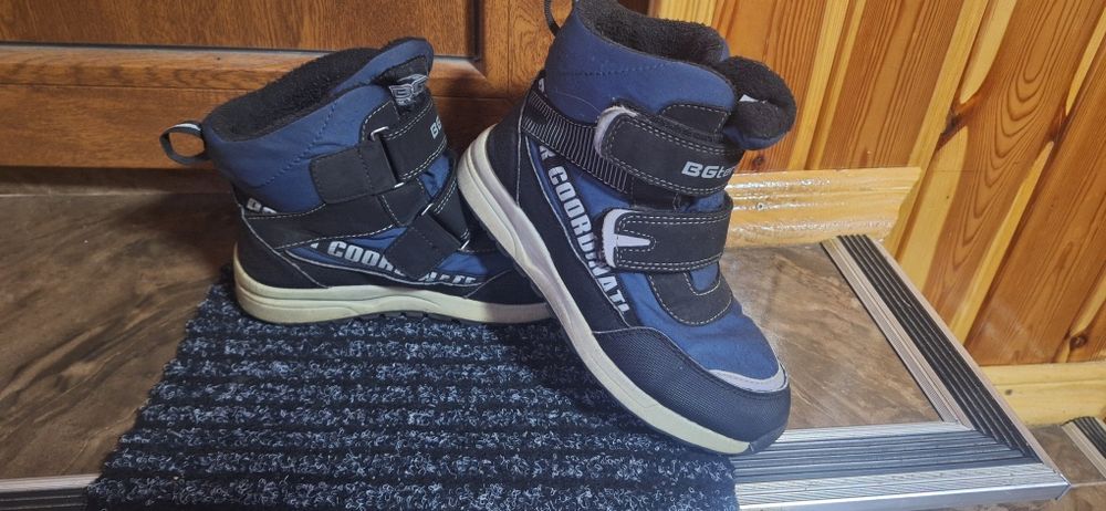 Ботінки  зима 250грн 34 роз