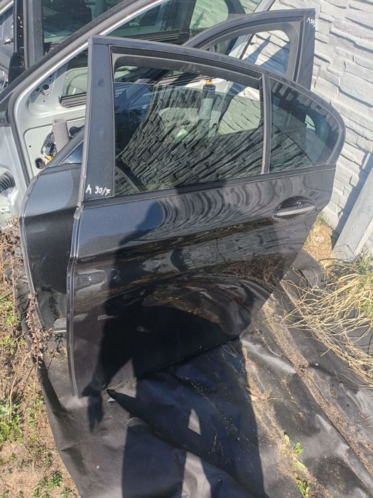 BMW F10 prawe lewe drzwi tył a90/7 sedan