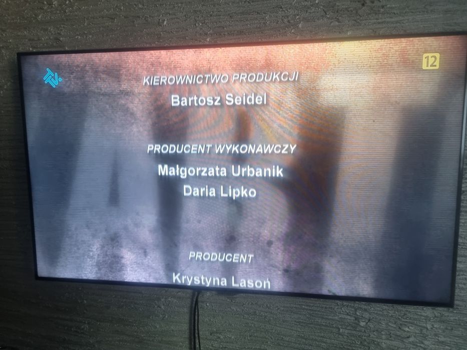 Sprzedam telewizor Samsung 50 cali LED wraz z uchwytem ściennym