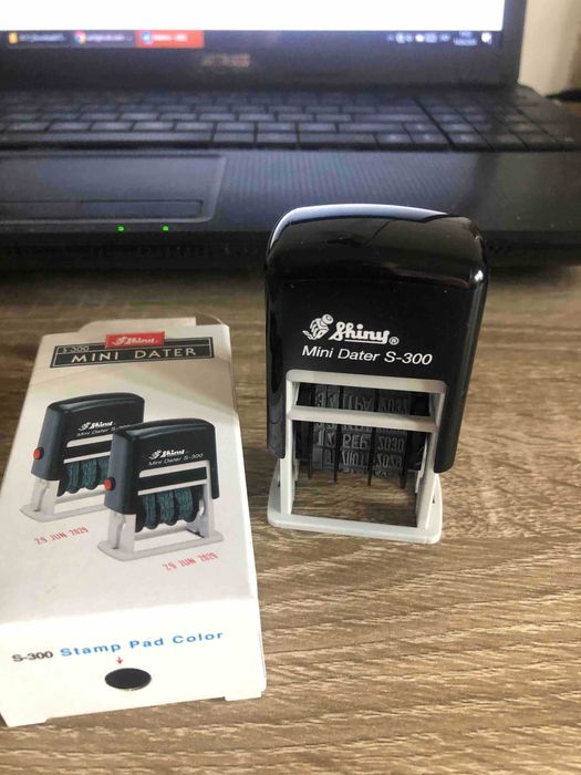 Печатки та штампи