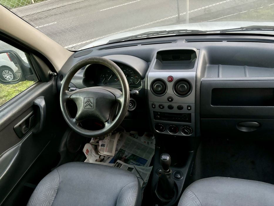 Citroen berlingo 1.9d caixa fibrada