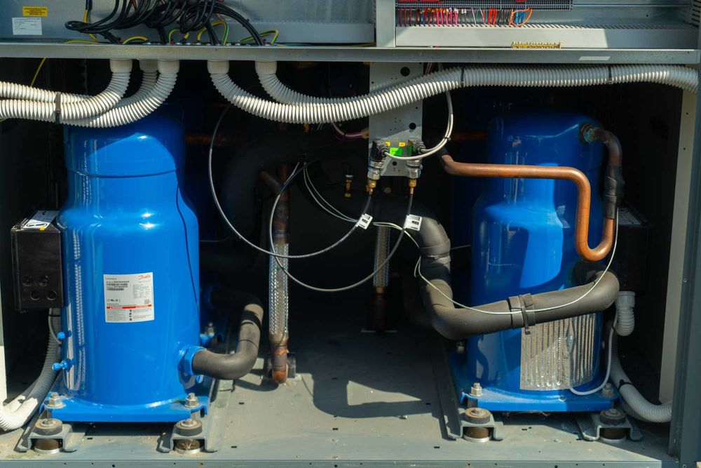 Чіллер / Чиллер HiRef TSX244CS 244.5 кВт. Охолоджувач рідини.