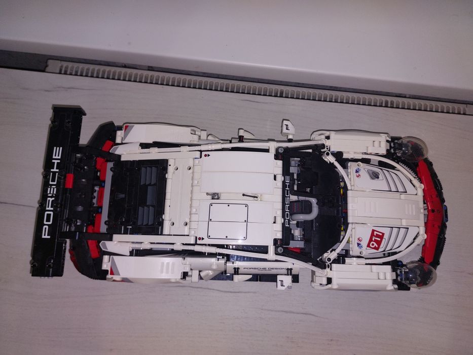 ОРИГИНАЛ Lego technic Porsche 911 rsr собранный