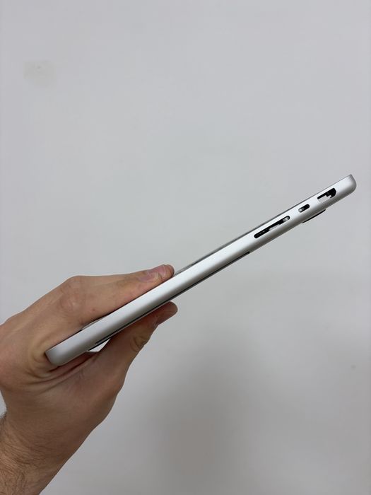 MacBook Pro 14” A3401 M4PRO/M4MAX (2024) Топ Кейс / Top Case Silver