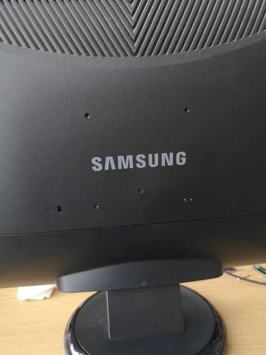 Monitor Samsung 226BW - używany 100% sprawny