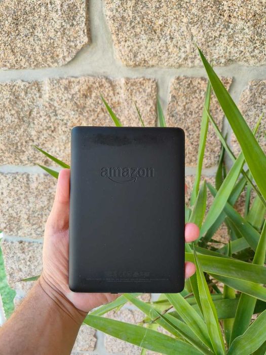 Kindle Paperwhite 10
