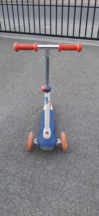 Hulajnoga trzykołowa decathlon oxelo b1 500, świecące koła