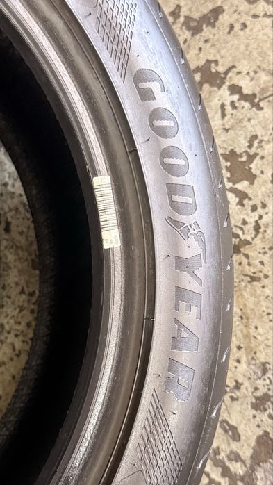 Pneus 225/45r17 XL Goodyear Eagle F1 Asymmetric 5 com 90% piso