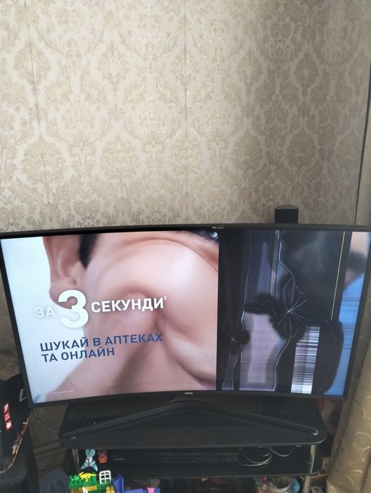 Телевізор самсунг