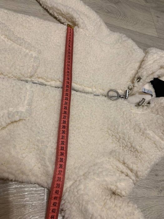 Продам класну кофту на дівчинку зріст 134/140 фірма Jailys