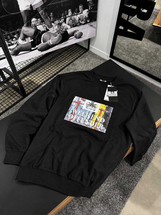 Черный Свитшот WEEKEND OFFENDER Bissel Graphic (XS S M L XL)