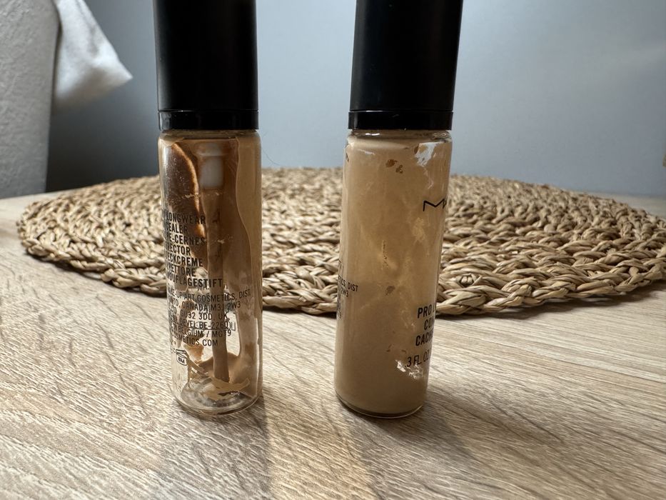 Dwa Korektory Mac Pro Longwear NC 25 i NC 15