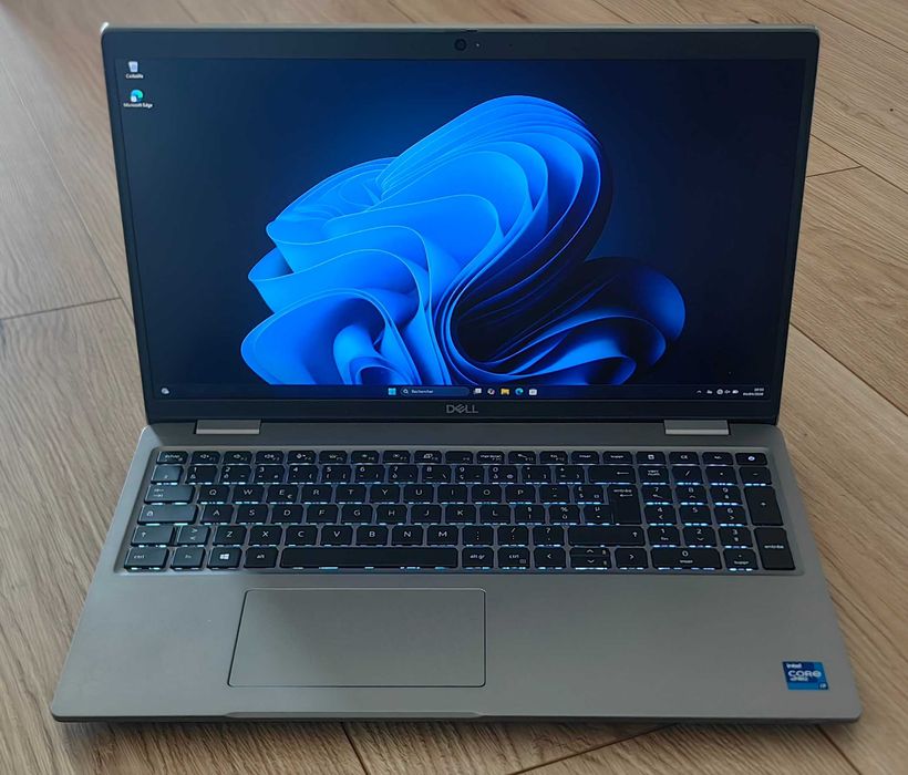 DELL Precision 15.6 cala ze stacja dok USB-c DELL i Win 11 Pro