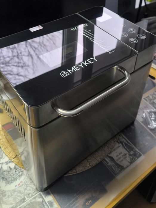 Urządzenie do wypieku chleba  MEYKEY