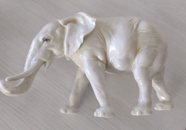 Słoń Karl Ens Art Deco lata 20 - 30 figurka porcelanowa