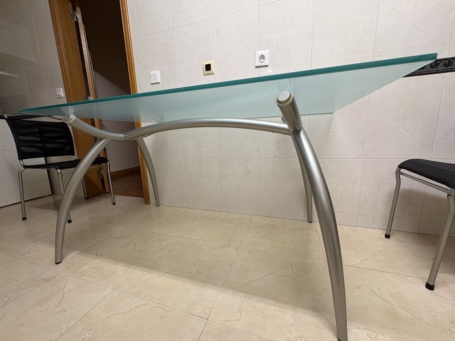 Mesa Calligaris 130x75 (oferta 4 cadeiras)