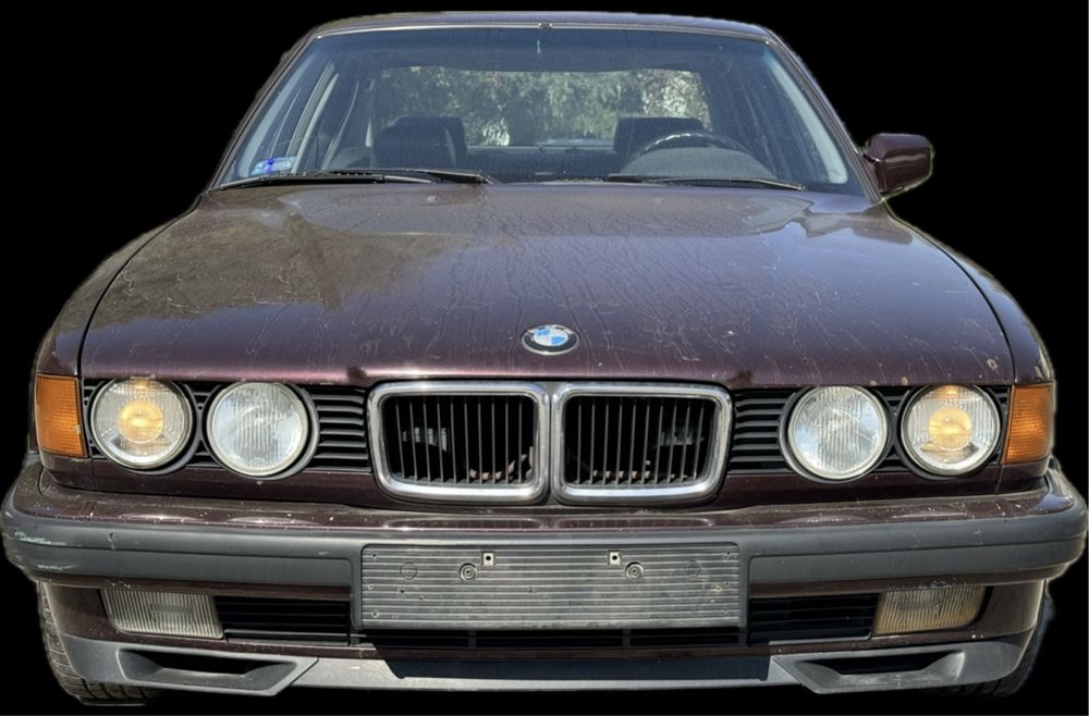 == BMW E32 740i na części == posiadam wszystko do E32 & E34