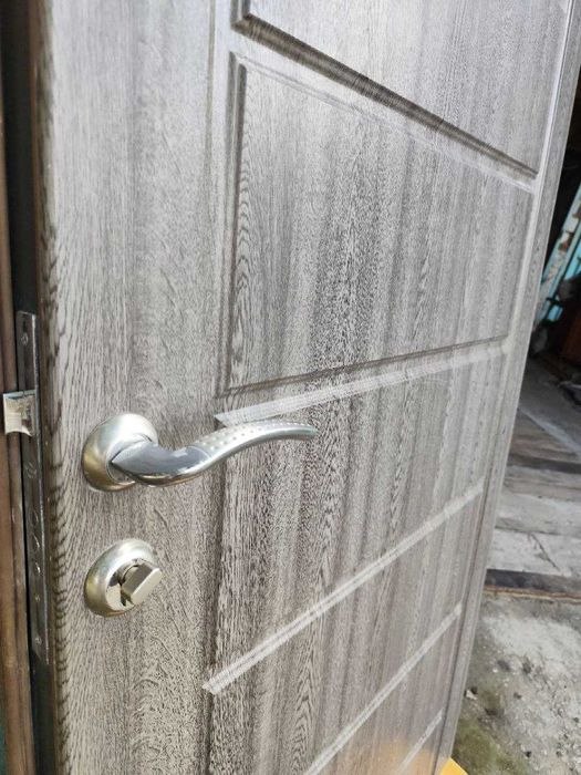 Дверь входная бу