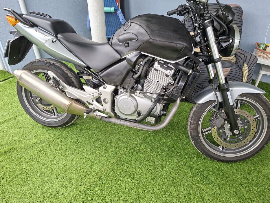 Cb 500f  2010 com 22000km