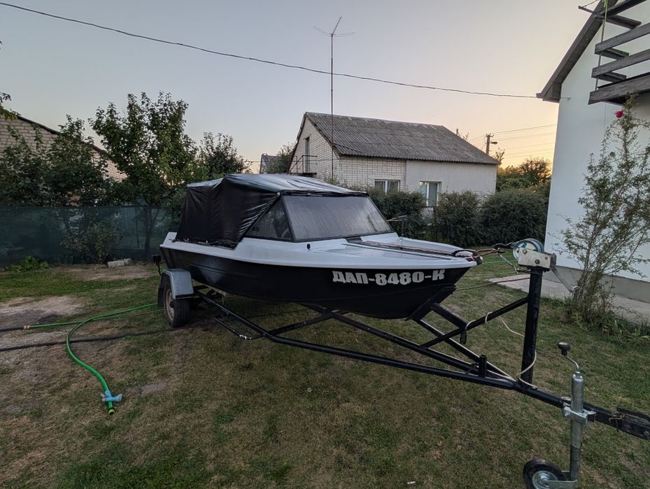 човен Крим повним комплектом на документах ОБМІН на Авто
