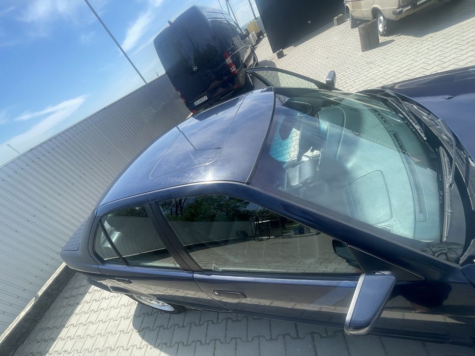 Продам BMW e36 1.8 бенз