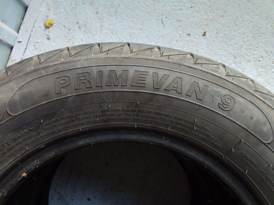 Cena za 2 Opony letnie 215/65r15C ROADMARCH 2021r 7mm